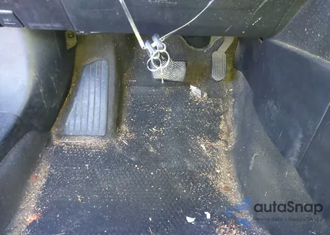 2015 Toyota Corolla Le Plus z USA, uszkodzony, nr VIN 2T1BURHE2FC394312